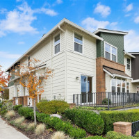 1247 NE Hickory Lane, Issaquah, WA 98029