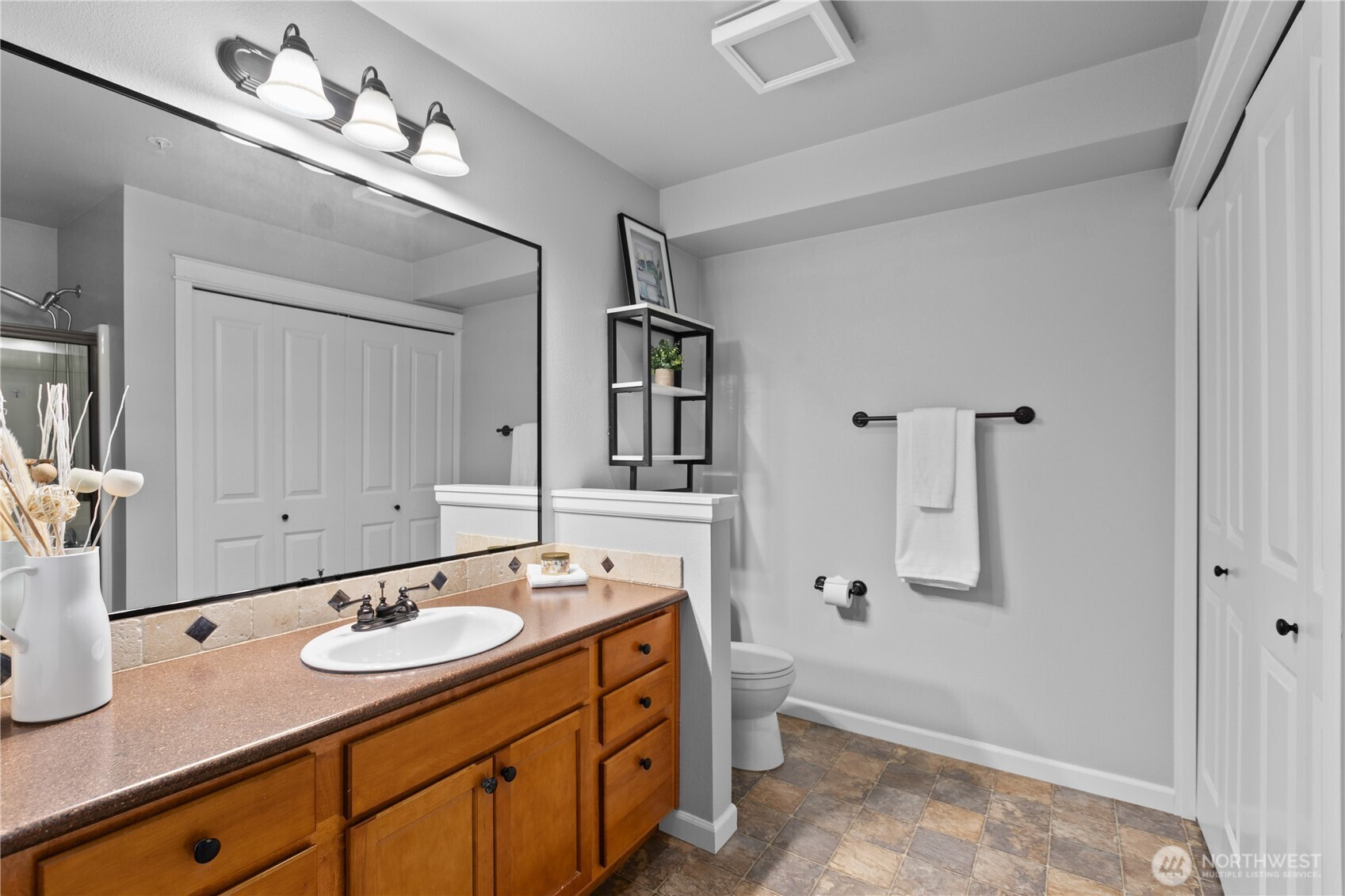 700 32nd Street, Bellingham, WA 98225