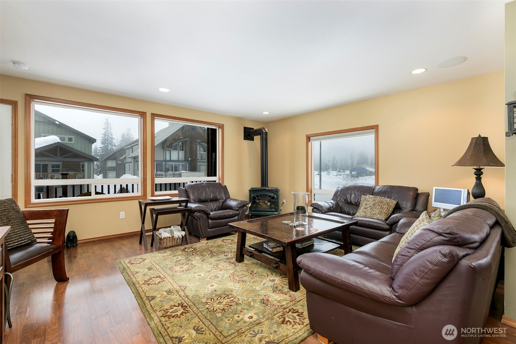 15 Guye Peak Lane, Snoqualmie Pass, WA 98068