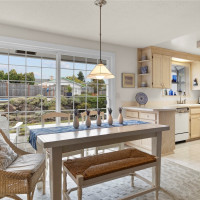 1463 N Winnifred Street, Tacoma, WA 98406