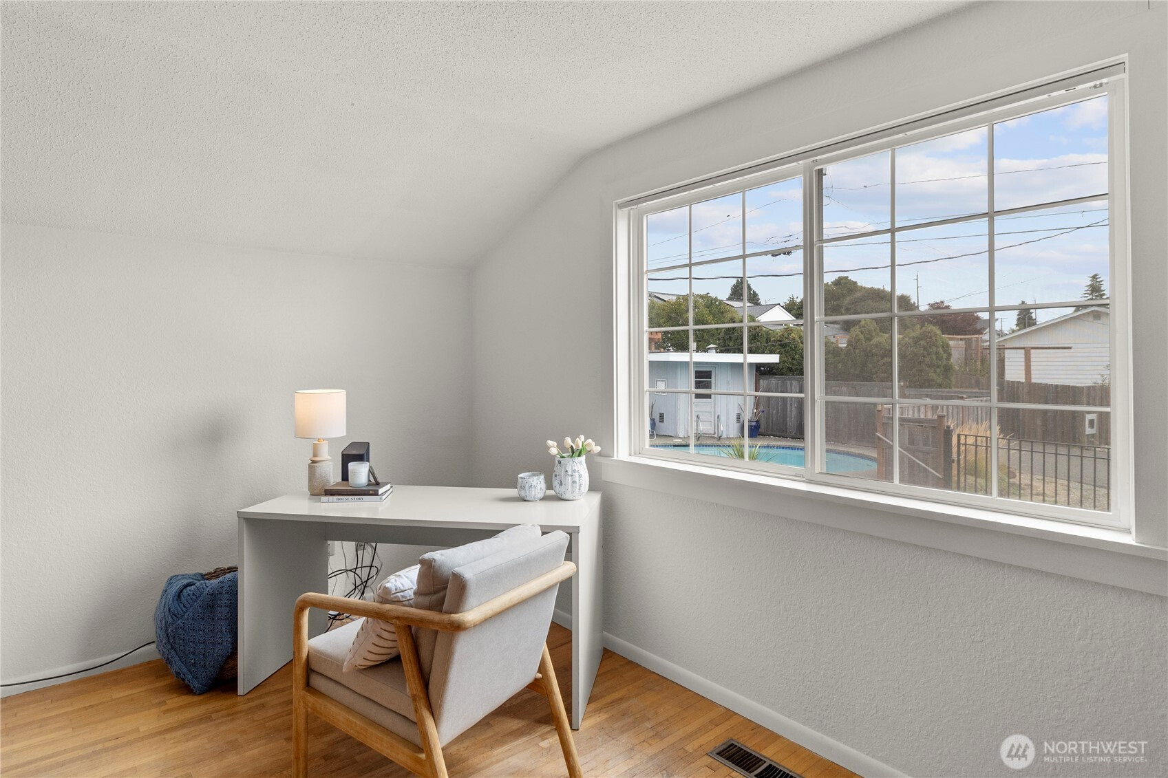 1463 N Winnifred Street, Tacoma, WA 98406