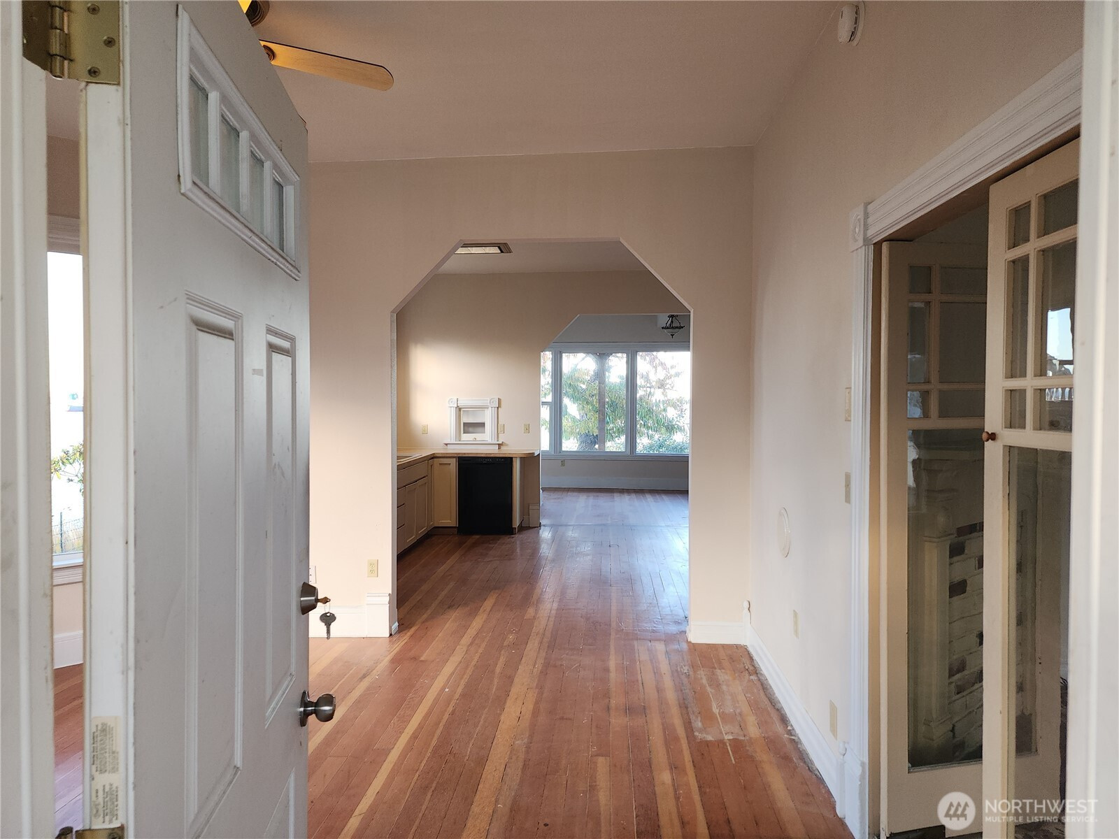 719 Caroline St, Port Angeles, WA 98362