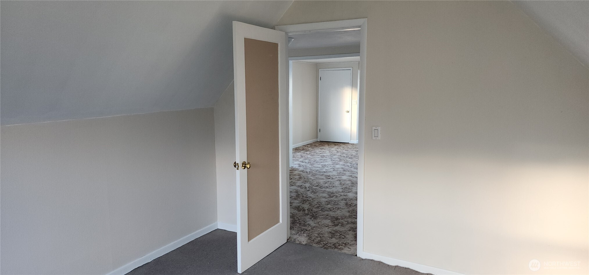 719 Caroline St, Port Angeles, WA 98362