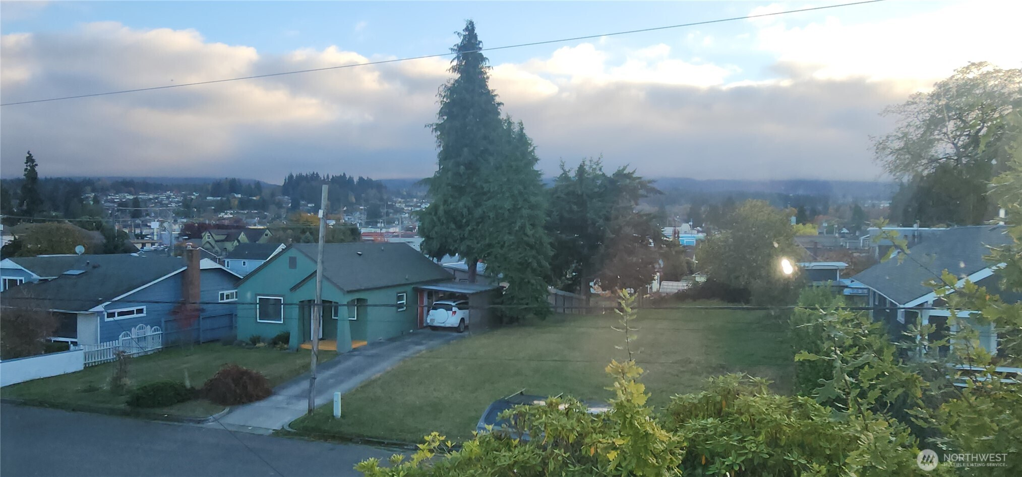 719 Caroline St, Port Angeles, WA 98362