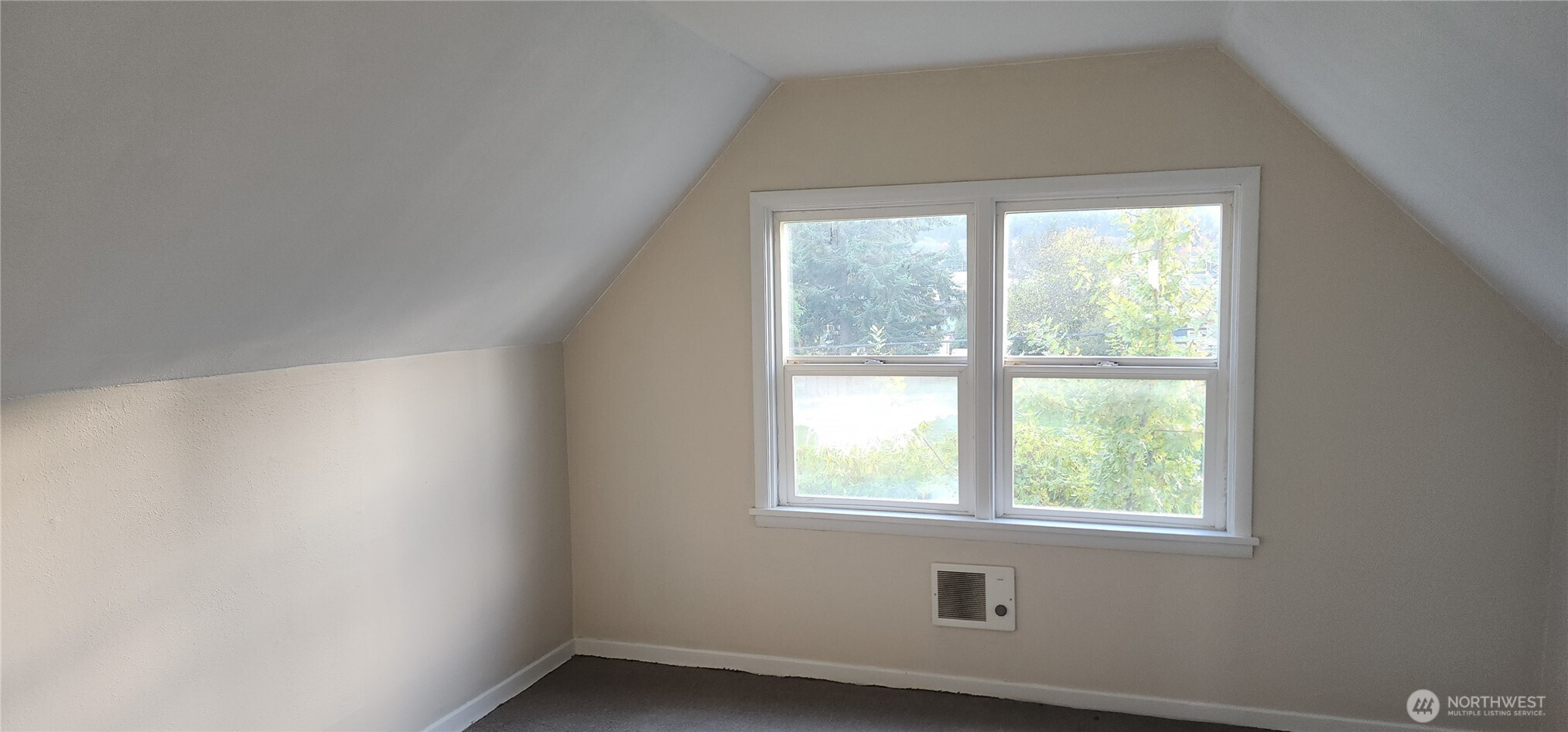 719 Caroline St, Port Angeles, WA 98362