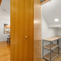 1002 5th Avenue N, Seattle, WA 98109