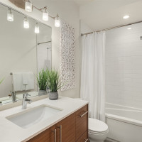 1002 5th Avenue N, Seattle, WA 98109