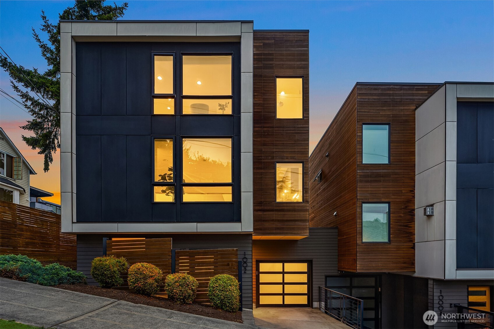 1002 5th Avenue N, Seattle, WA 98109