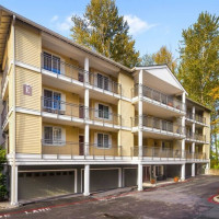 1800 NE 40th Street, Renton, WA 98056