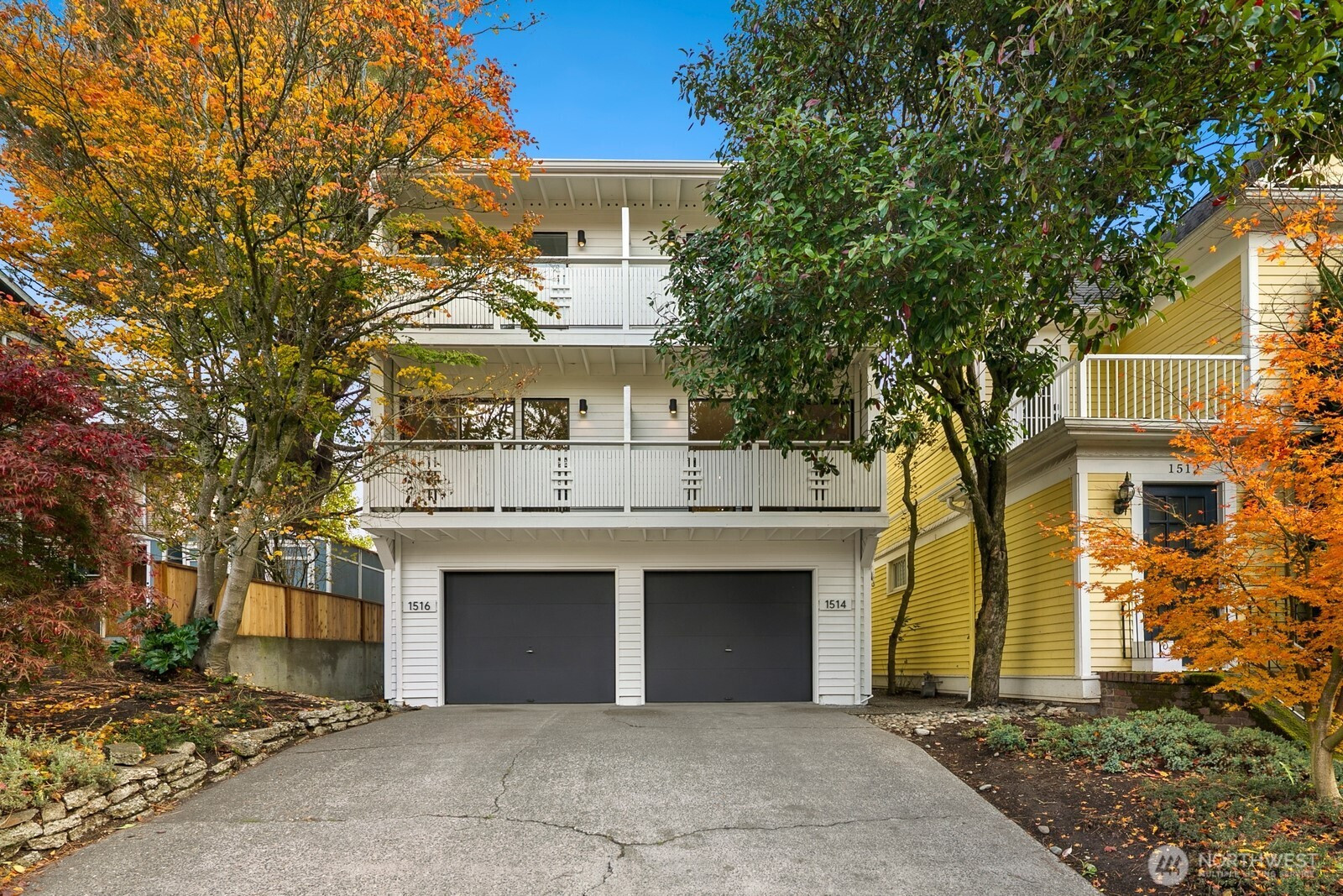 1514 Nob Hill Avenue N, Seattle, WA 98109