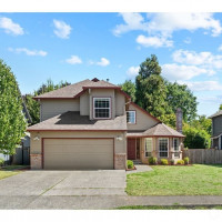 1705 SE Solomon Loop, Vancouver, WA 98683