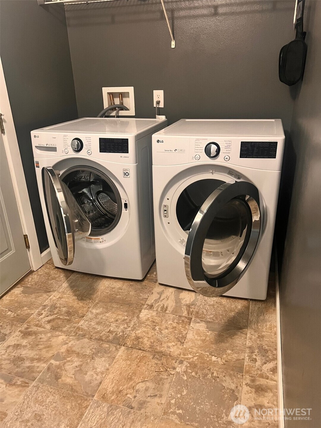 600 E Probert Road, Shelton, WA 98584