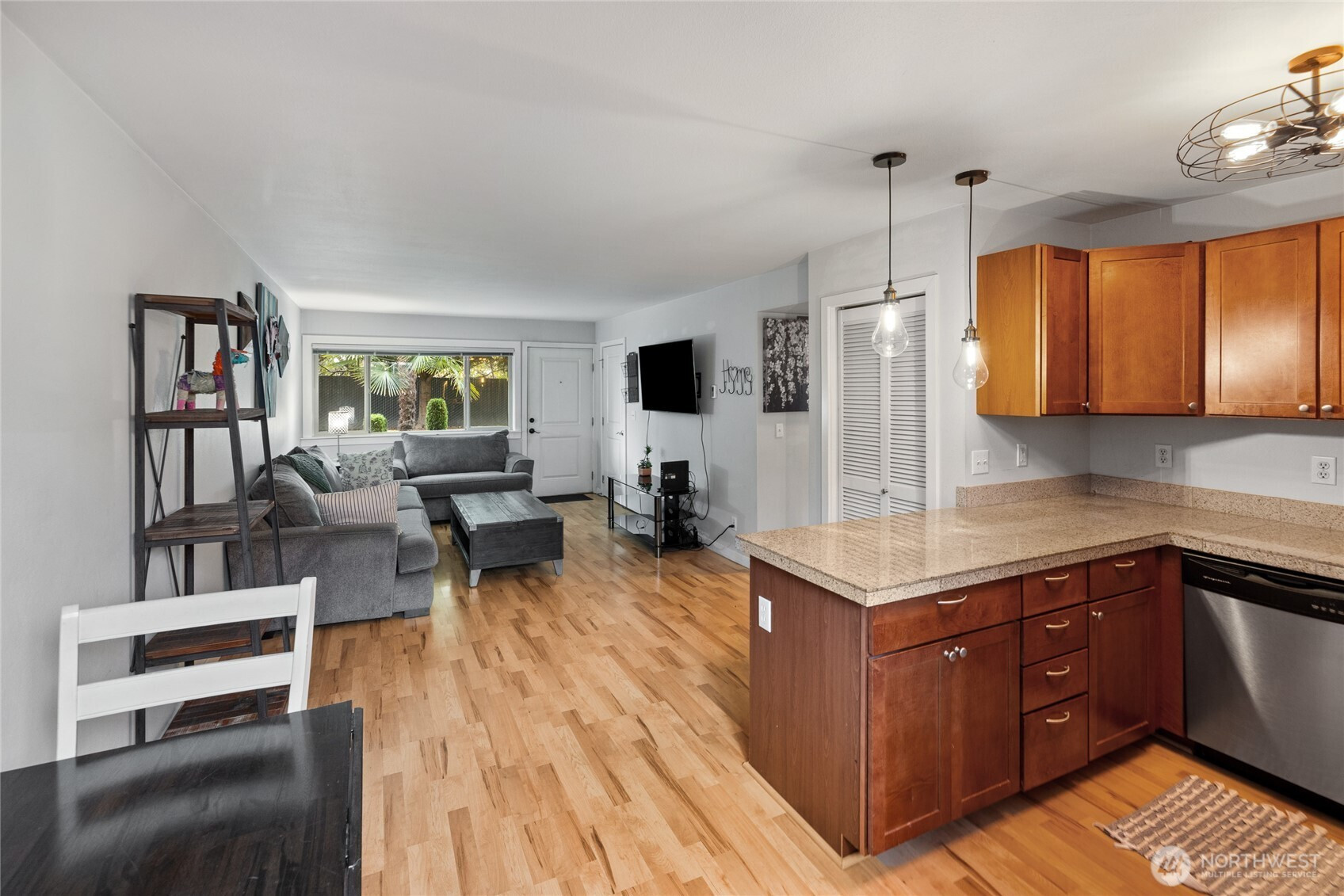 1012 S 27th Street, Tacoma, WA 98409