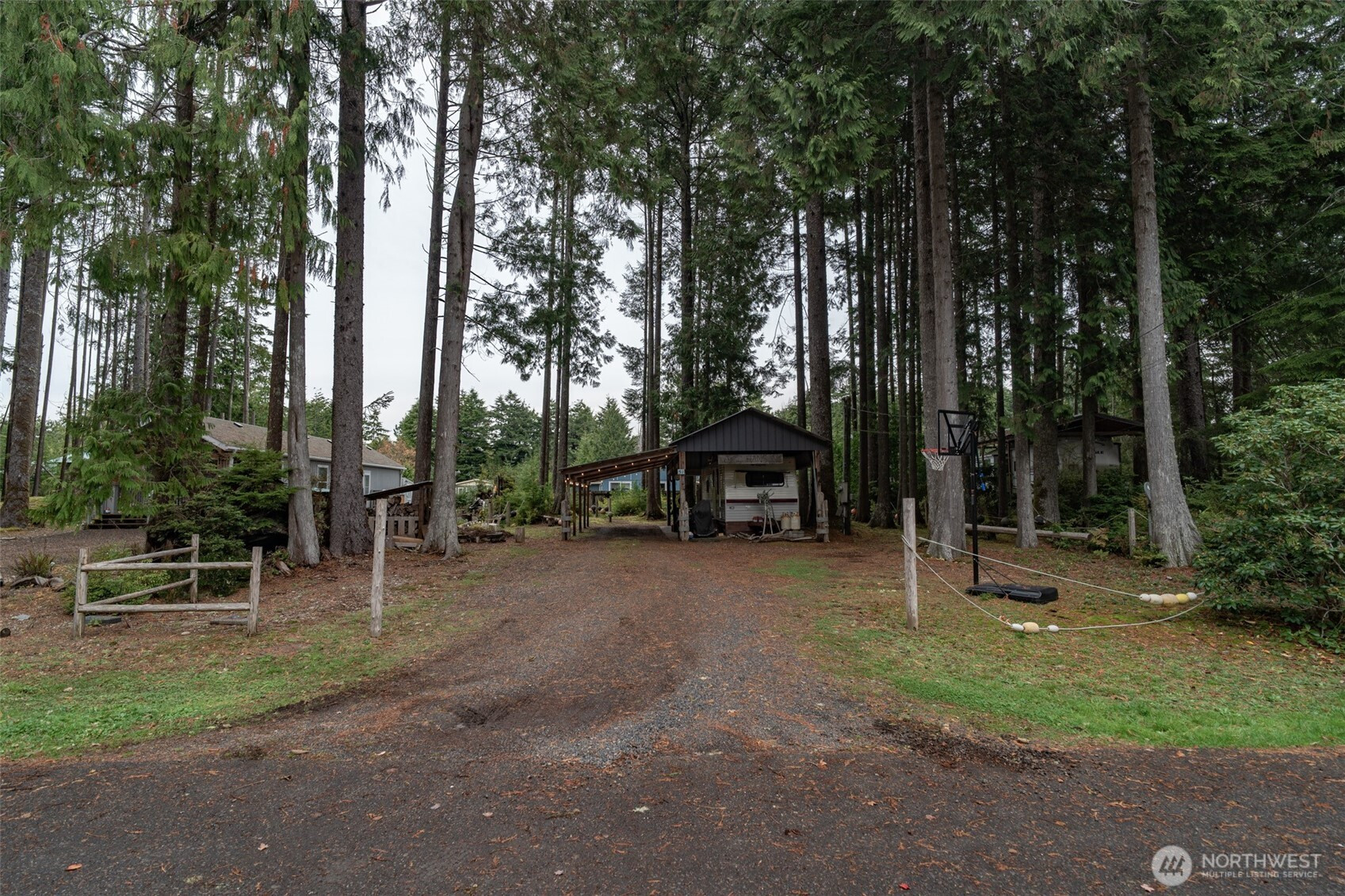 51 Robin Lane, Pacific Beach, WA 98571