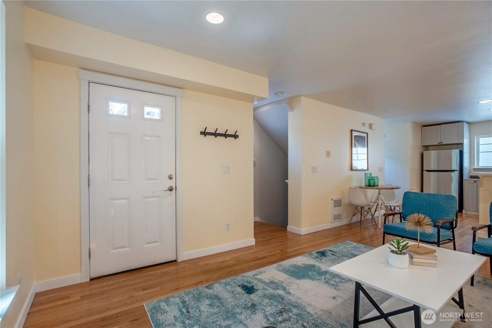 118 N 104th Street, Seattle, WA 98133