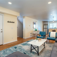 118 N 104th Street, Seattle, WA 98133