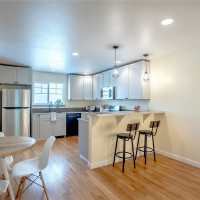 118 N 104th Street, Seattle, WA 98133