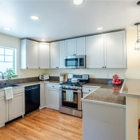 118 N 104th Street, Seattle, WA 98133