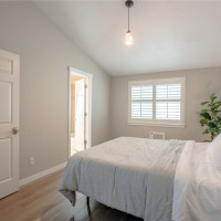 118 N 104th Street, Seattle, WA 98133