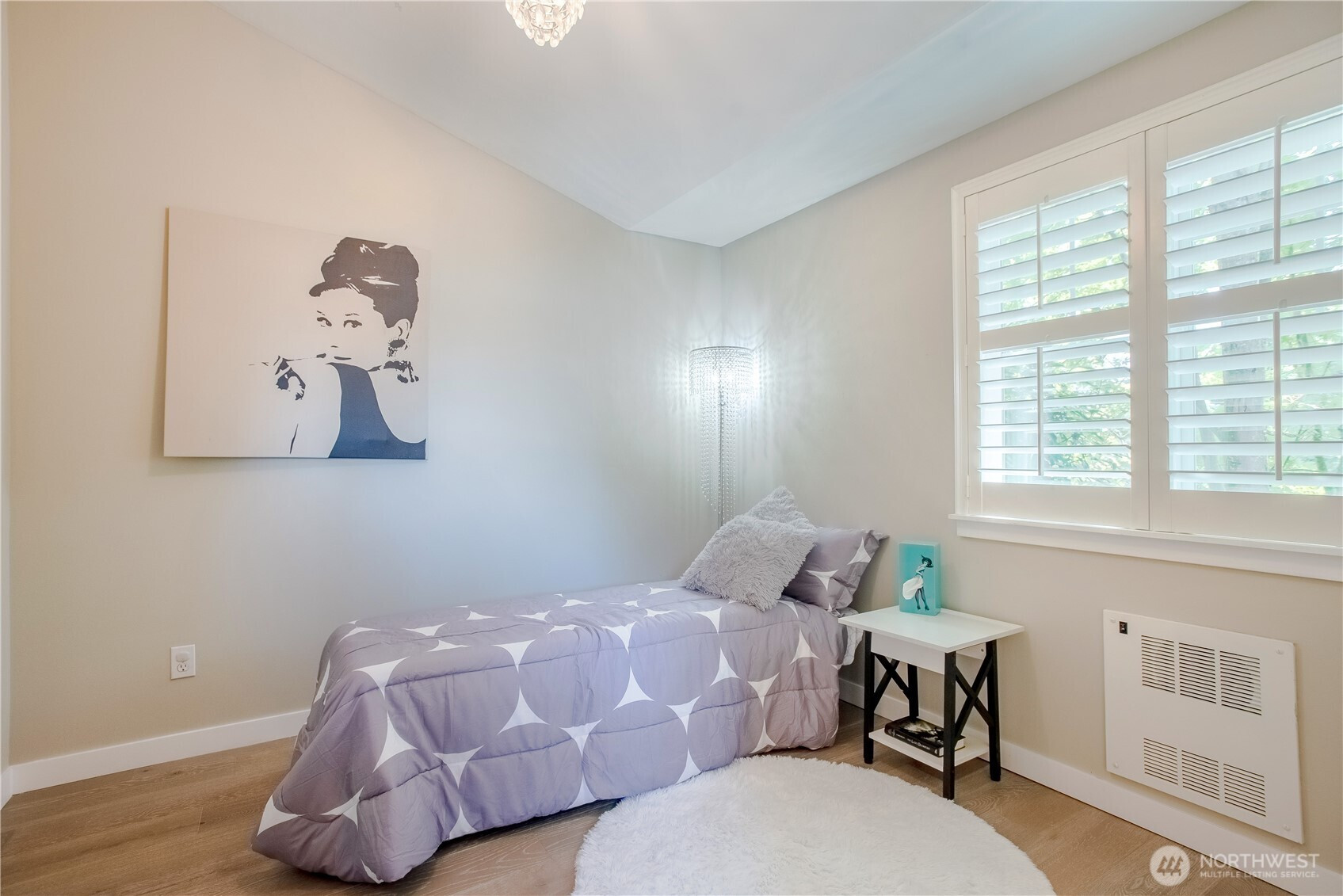 118 N 104th Street, Seattle, WA 98133