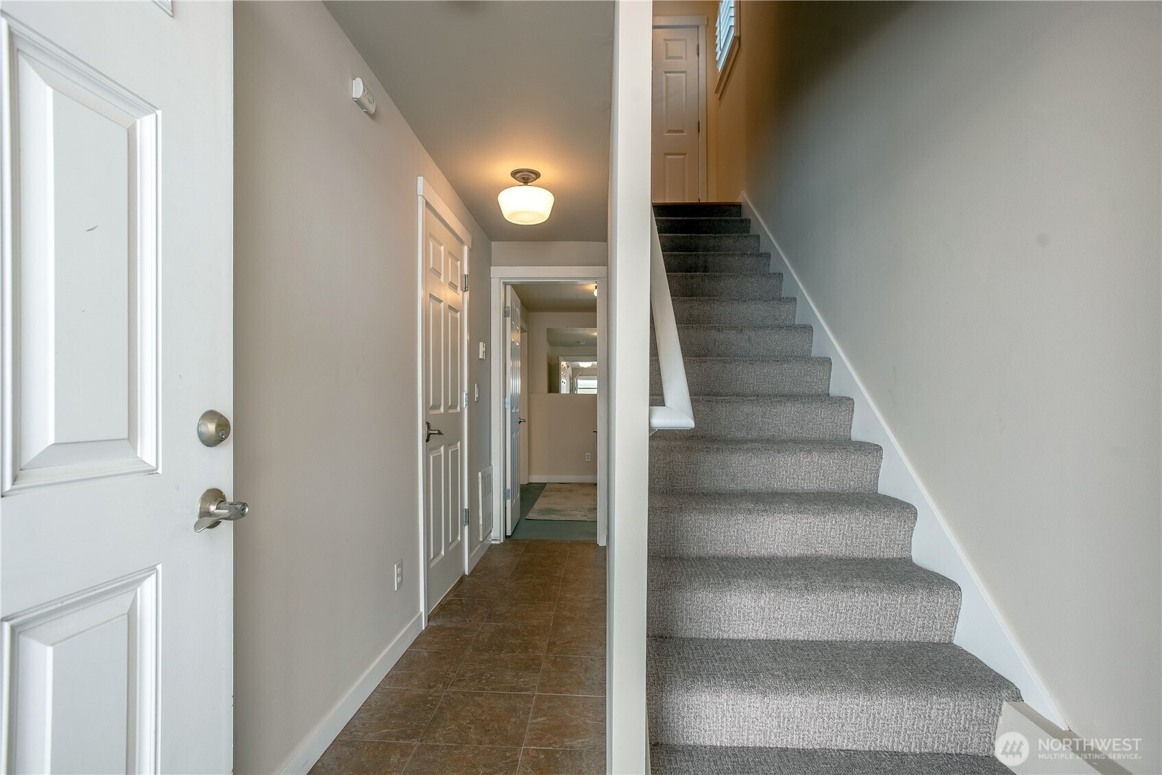 118 N 104th Street, Seattle, WA 98133