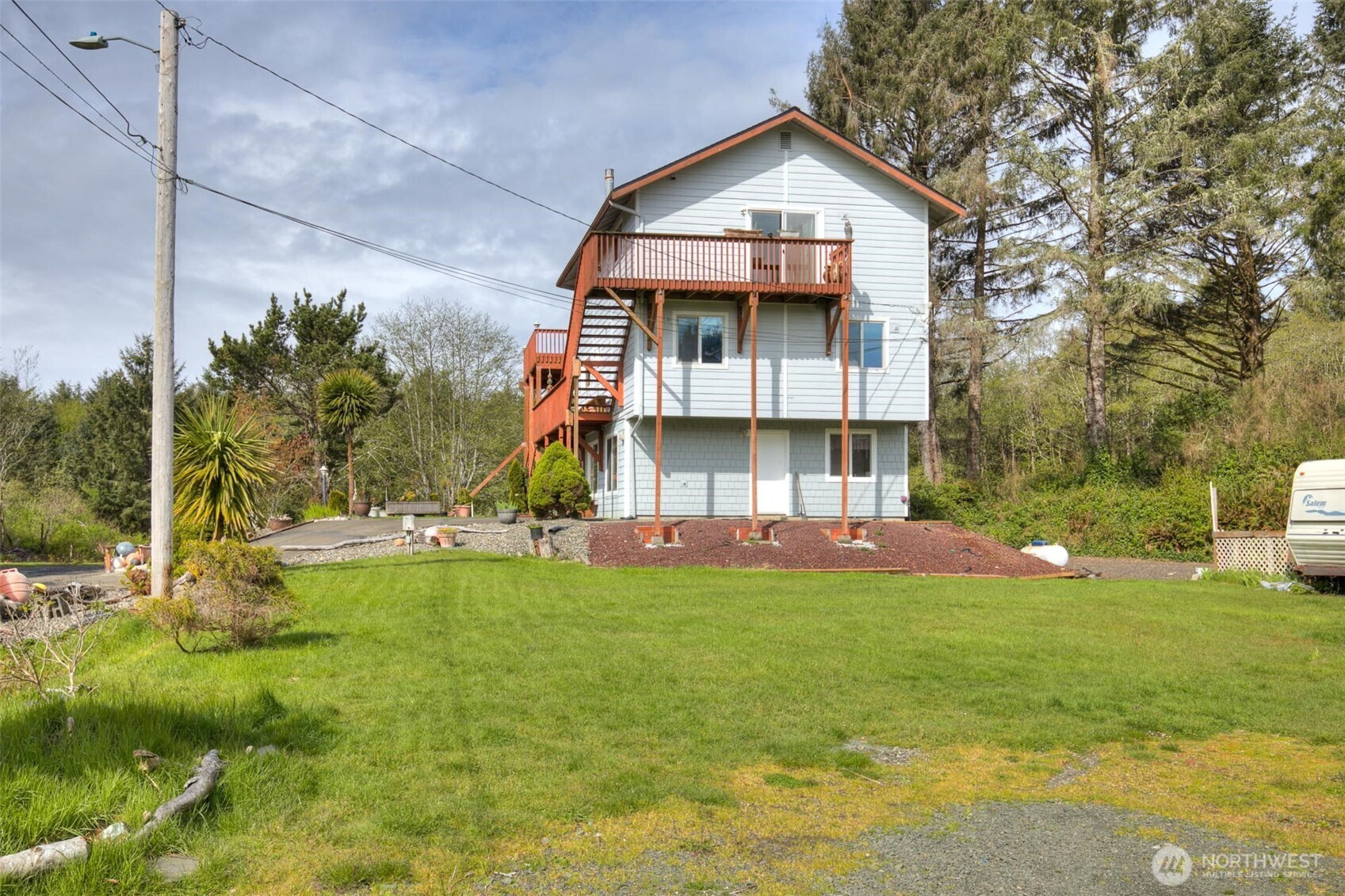 2691 State Route 109, Ocean City, WA 98569