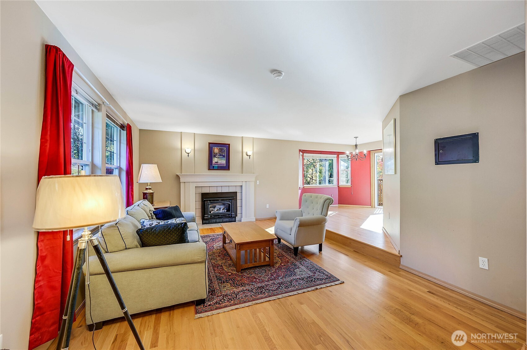 26239 Tuckerman Avenue NE, Kingston, WA 98346