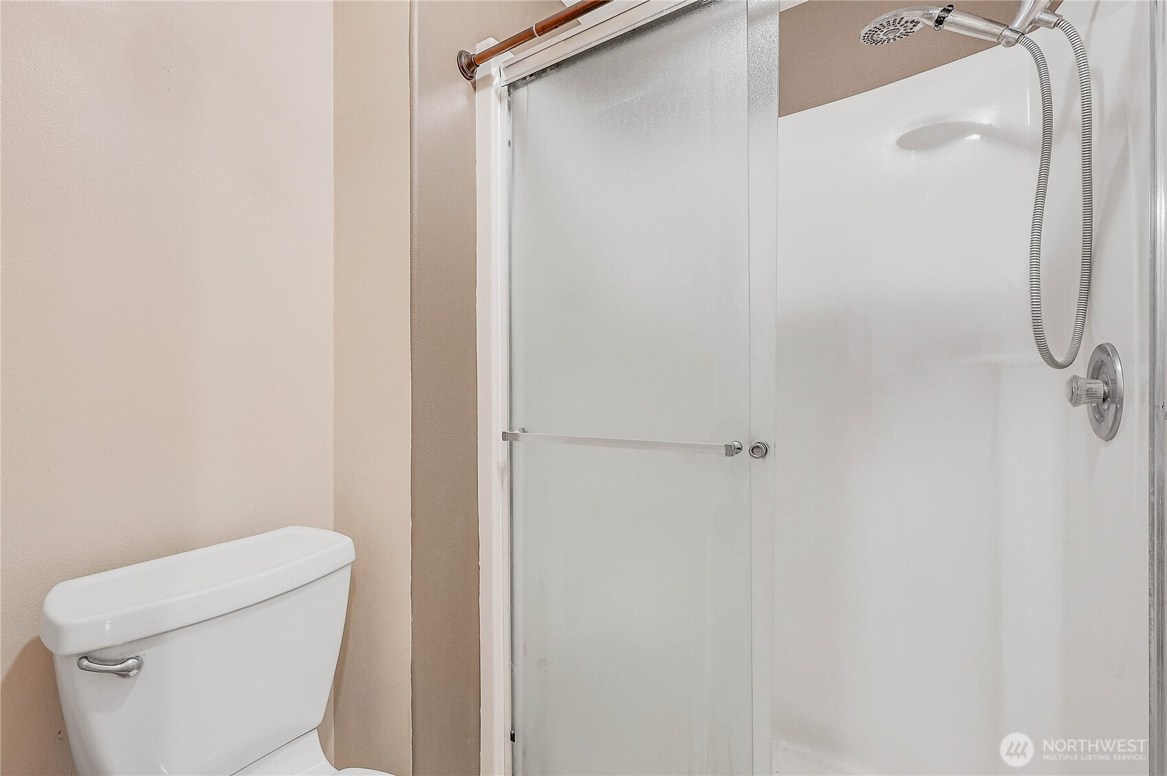 26239 Tuckerman Avenue NE, Kingston, WA 98346