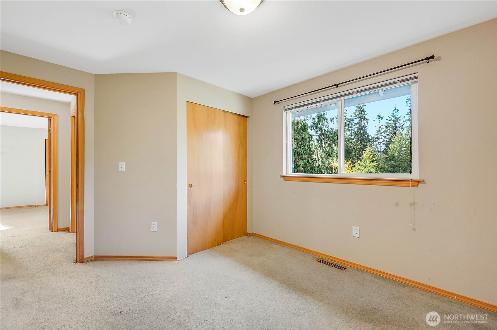 26239 Tuckerman Avenue NE, Kingston, WA 98346
