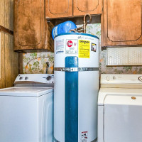 15729 Larch Way, Lynnwood, WA 98087