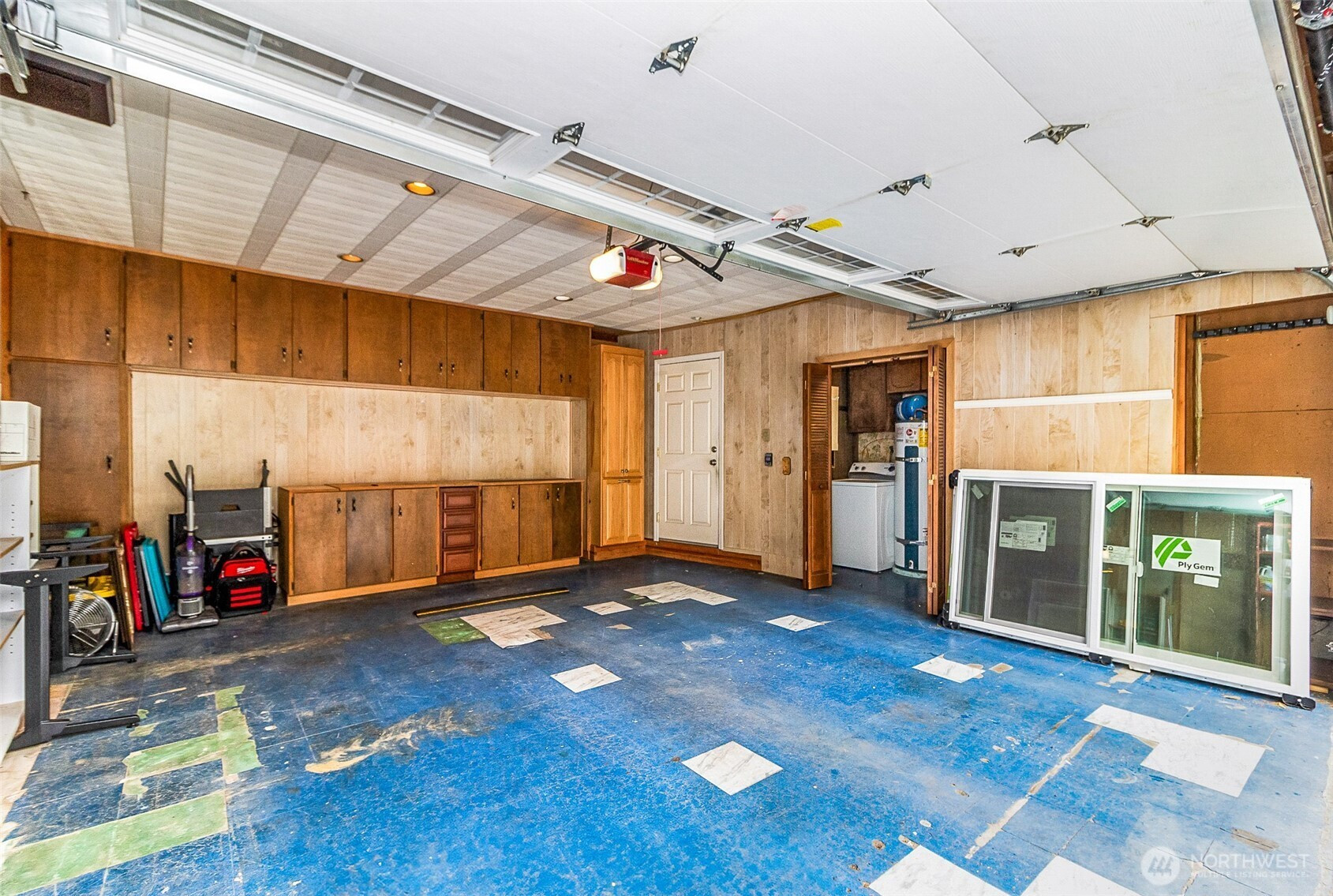 15729 Larch Way, Lynnwood, WA 98087