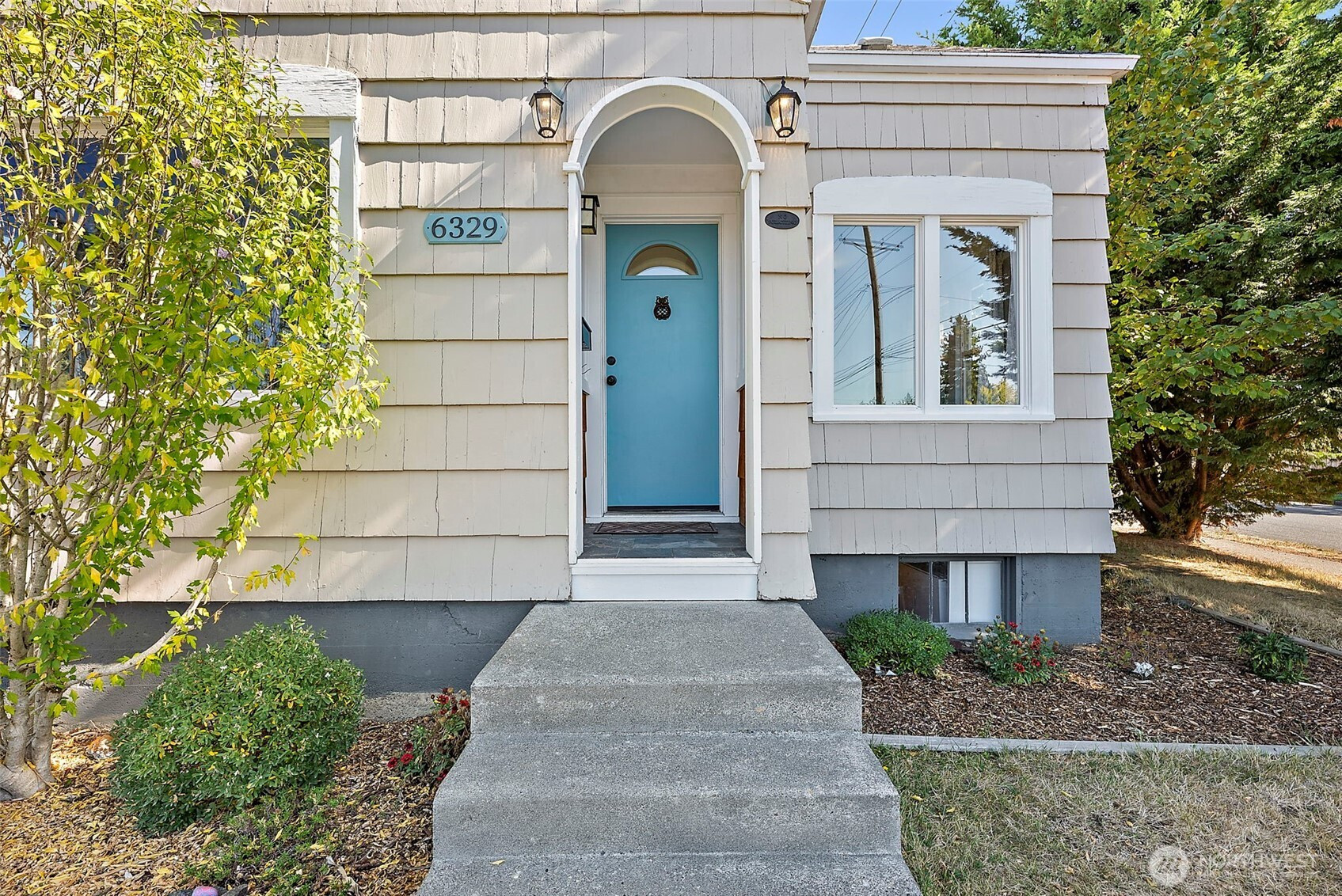 6329 S J Street, Tacoma, WA 98408
