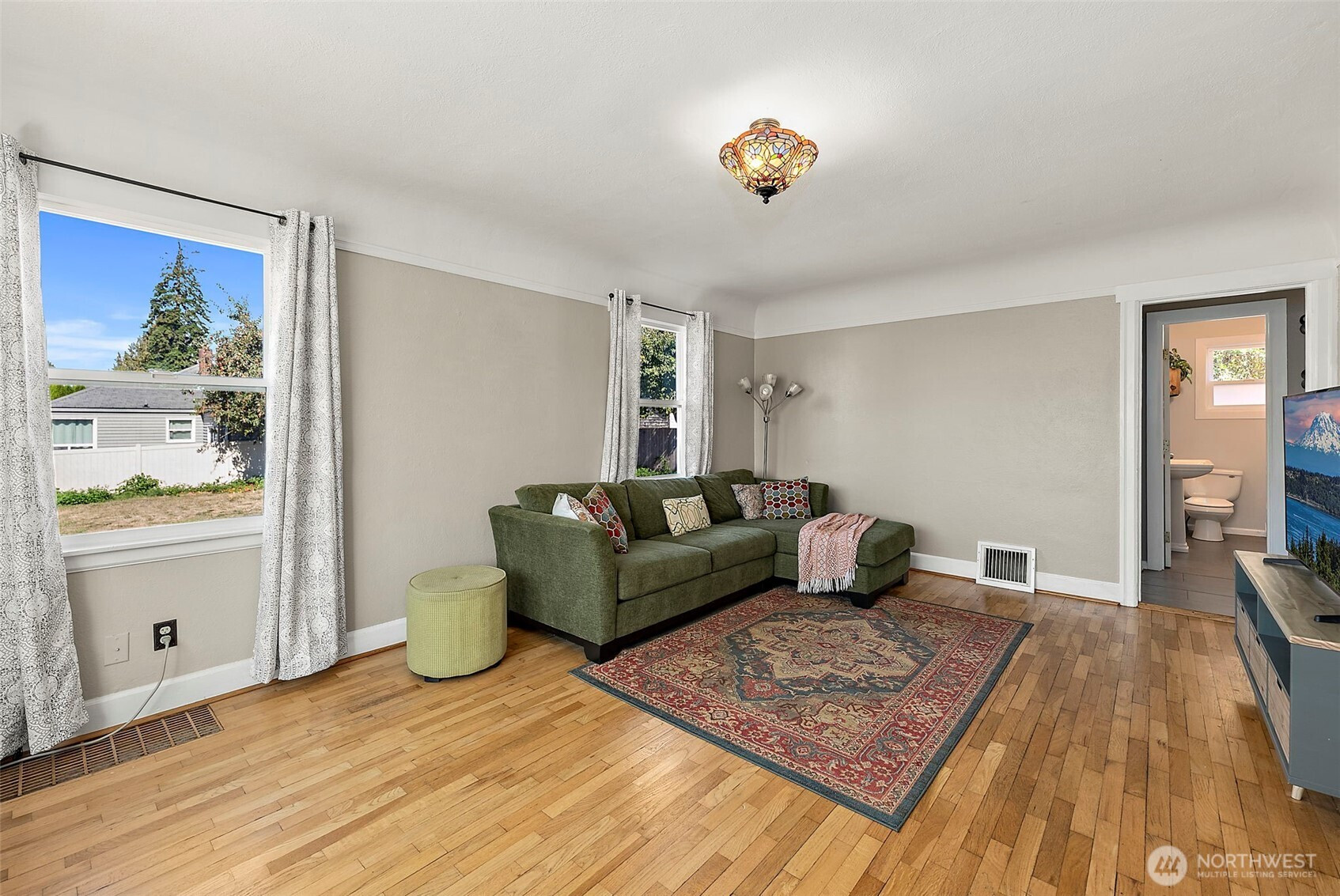 6329 S J Street, Tacoma, WA 98408