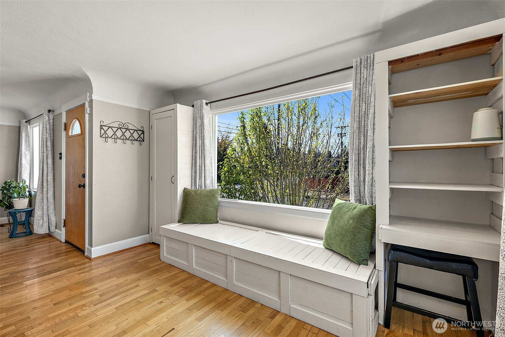 6329 S J Street, Tacoma, WA 98408