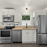 6329 S J Street, Tacoma, WA 98408