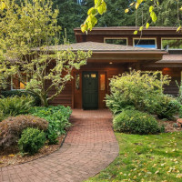 27407 94th Avenue SW, Vashon, WA 98070