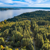 27407 94th Avenue SW, Vashon, WA 98070