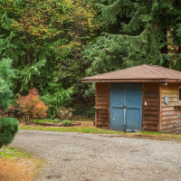 27407 94th Avenue SW, Vashon, WA 98070