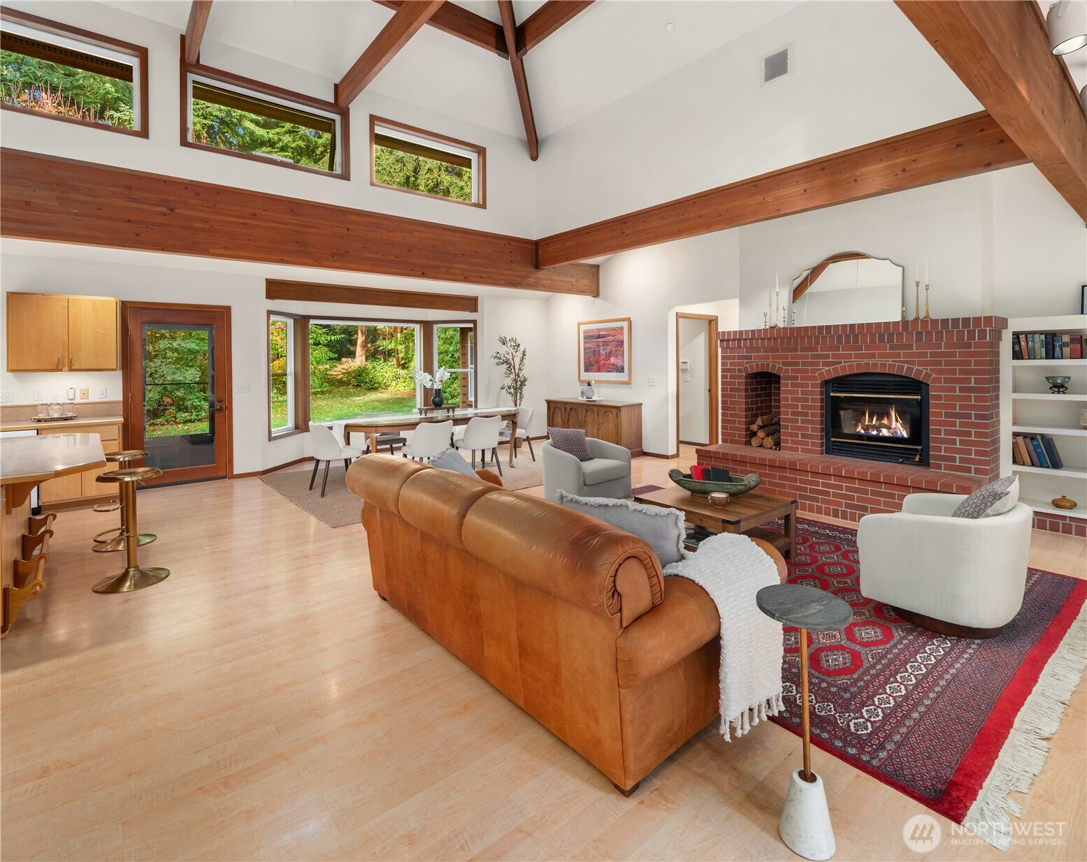 27407 94th Avenue SW, Vashon, WA 98070