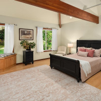 27407 94th Avenue SW, Vashon, WA 98070