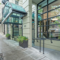 425 Vine Street, Seattle, WA 98121