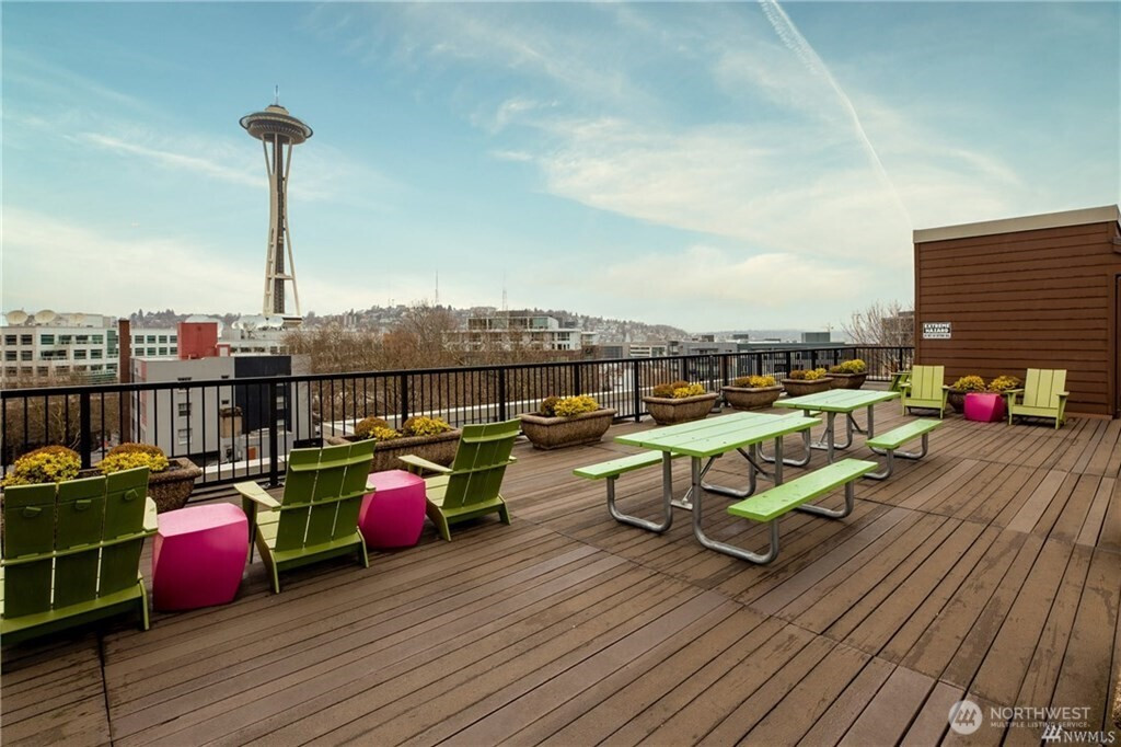 425 Vine Street, Seattle, WA 98121