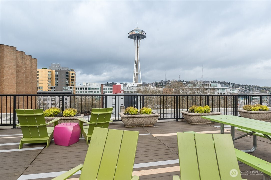 425 Vine Street, Seattle, WA 98121