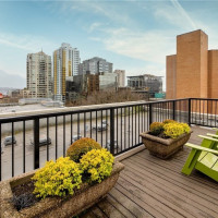 425 Vine Street, Seattle, WA 98121