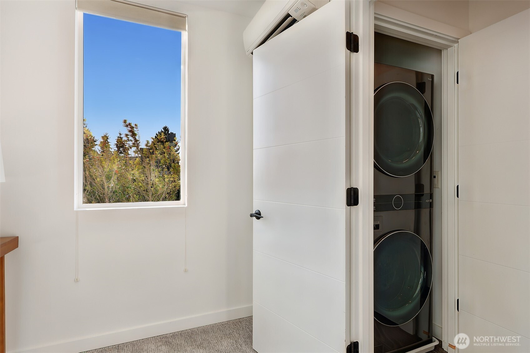 7721 Mary Avenue NW, Seattle, WA 98117