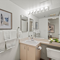 121 Vine Street, Seattle, WA 98121