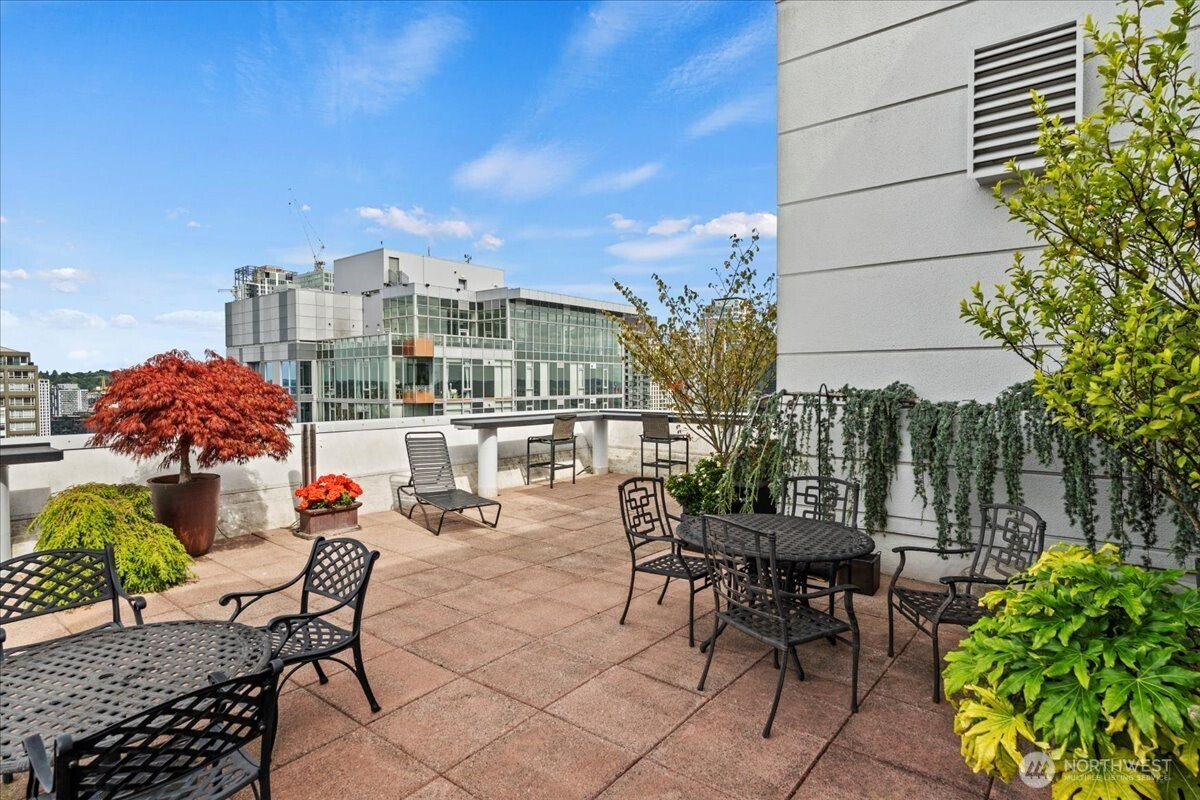 121 Vine Street, Seattle, WA 98121