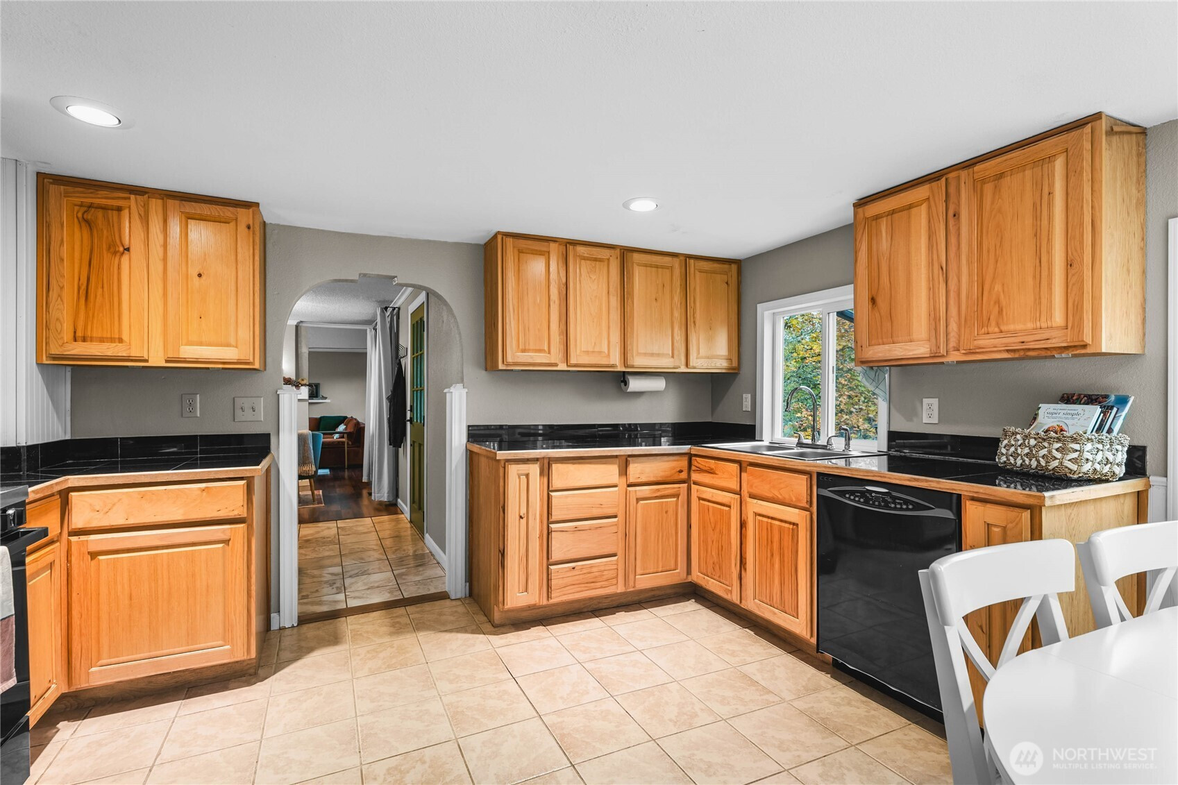 231 S Yantic Avenue, Bremerton, WA 98312