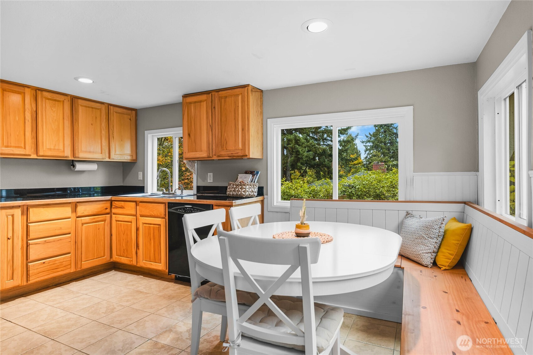 231 S Yantic Avenue, Bremerton, WA 98312