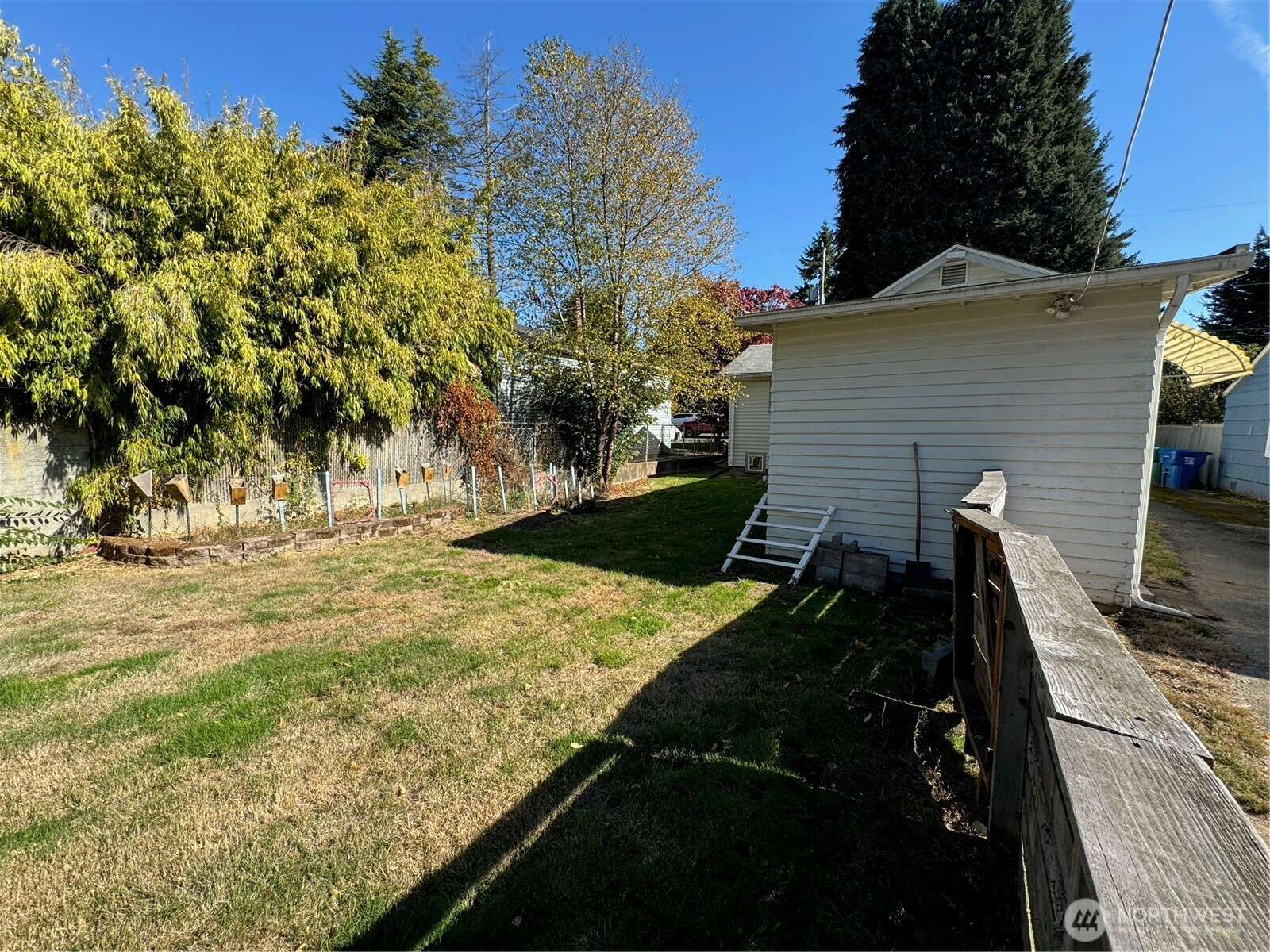 10019 Interlake Avenue N, Seattle, WA 98133